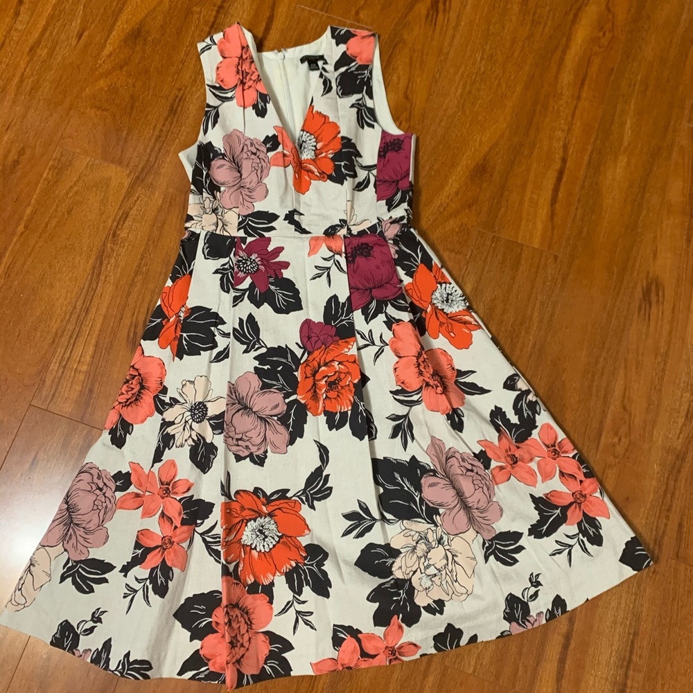 Beautiful floral print dress